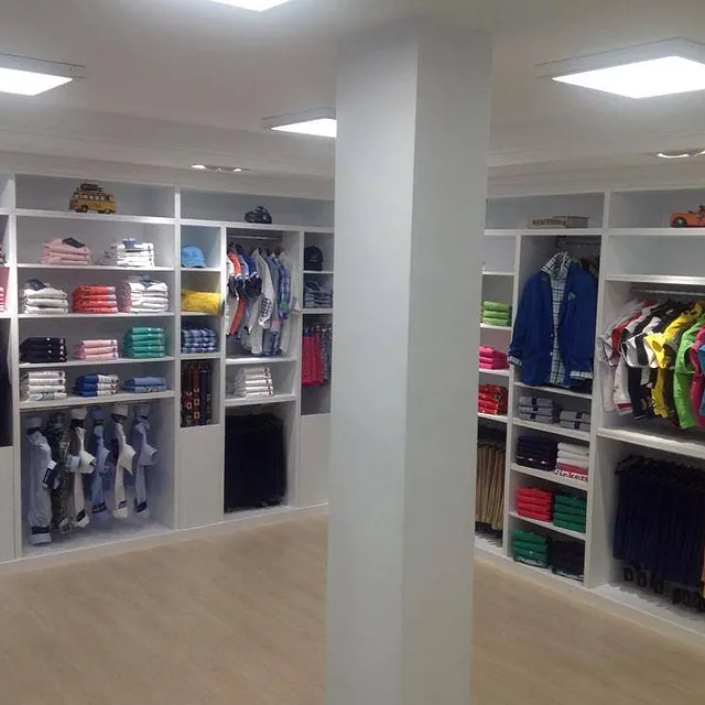 Muebles Rabanal interior de tienda